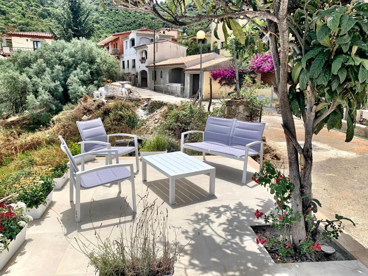 Mp Luxury House Vila Budoni Exterior foto